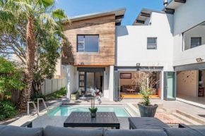 Family home in Tableview, close to Dolphin Beach.